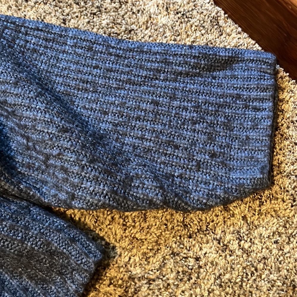 Beautiful blue chunky H&M cropped sweater - Picture 4 of 4